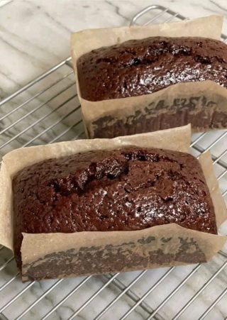 # Been looking for this cake for a long time, and finally got the recipe! The texture is unreal.  Full recipe 👇